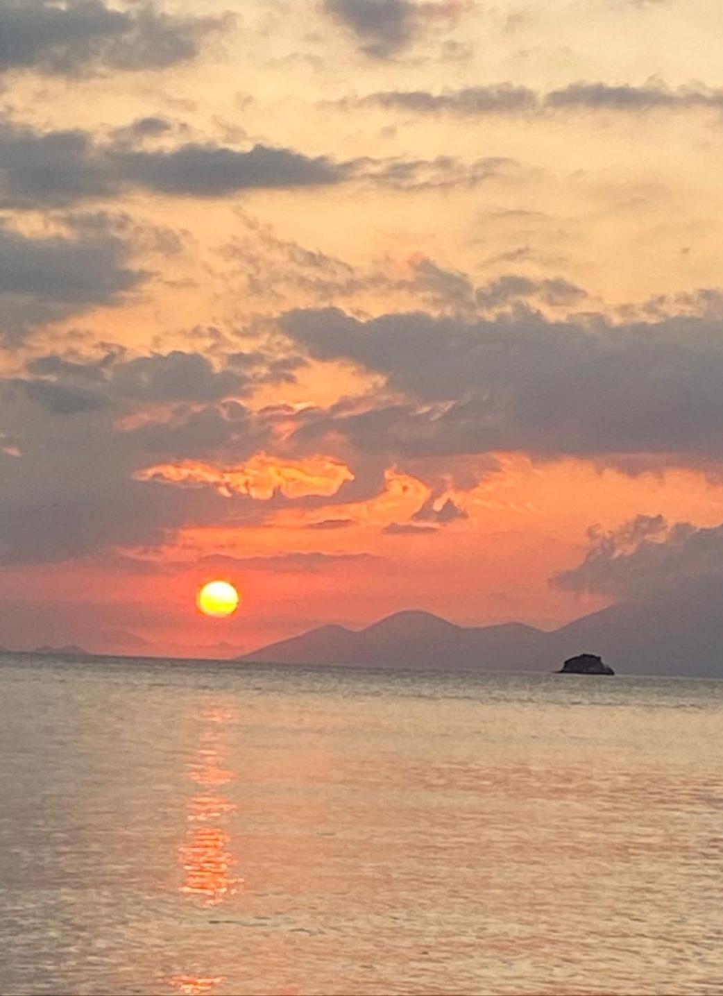 Recanto Das Flores Lofts - Ilha Grande Rj Buitenkant foto