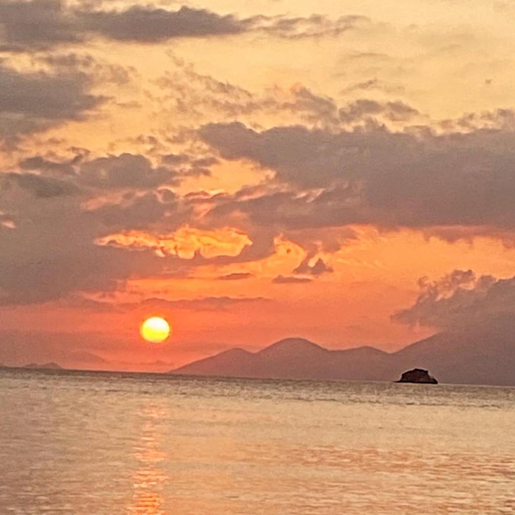 Recanto Das Flores Lofts - Ilha Grande Rj Buitenkant foto